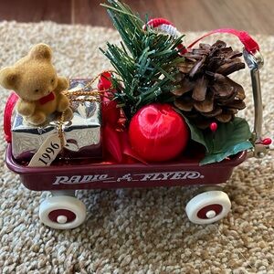 VTG New in box Radio Flyer wagon Christmas Tree Ornament